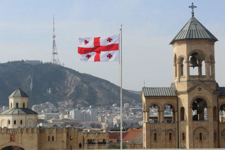 Gürcüstanda Rusiya vətəndaşlarının ev alması qadağan edilə bilər