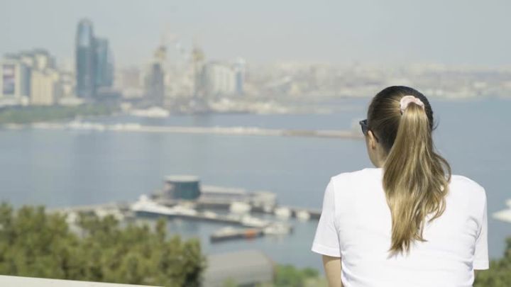 İyulda Azərbaycana hər gün orta hesabla 8761 nəfər xarici vətəndaş səfər edib