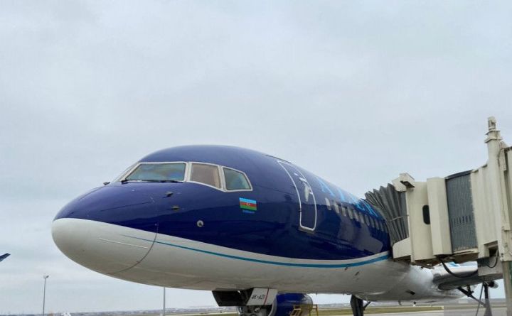 AZAL Bakıdan Qroznı və Mahaçqalaya aviareysləri dayandırıb