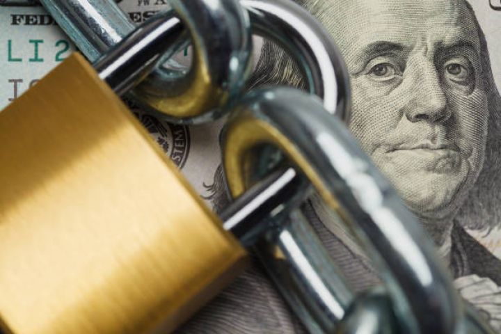 Dolların sabah üçün rəsmi məzənnəsi müəyyən olunub