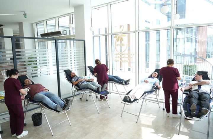 500-ə yaxın sahibkar və şirkət əməkdaşı qan verib