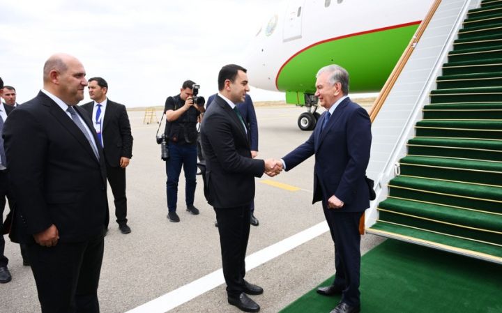 Şavkat Mirziyoyev Füzuli rayonuna səfərə gəlib