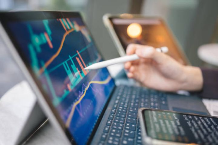 Qlobal bazarlarda son vəziyyət - GÜNƏ BAXIŞ