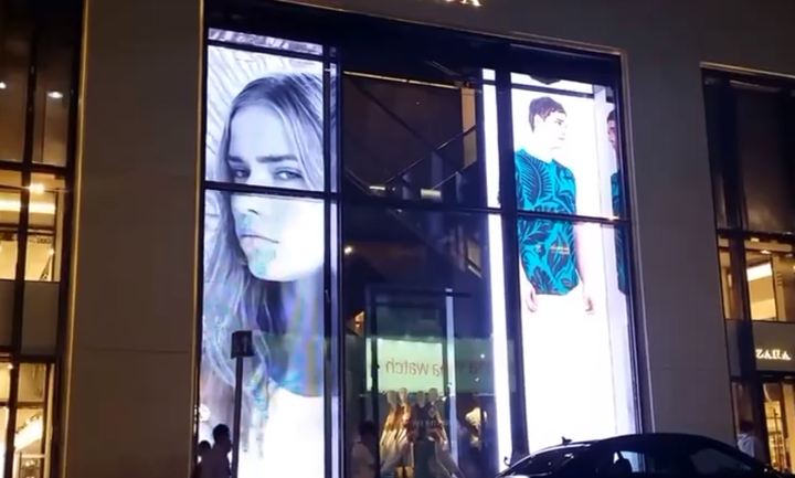 Artıq reklamlarınız daha mükəmməl görünəcək - Yeni nəsil şəffaf LED ekranlar Azərbaycanda