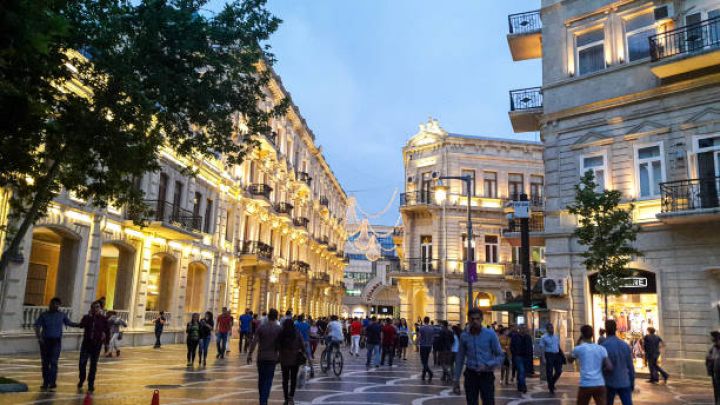 Azərbaycana daha az turist gəlib  - Körfəz və MDB ölkələrindən gələnlərin sayı düşüb