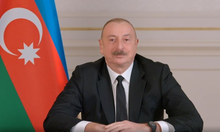 "Bu rəqəmlərə yaxın olan rəqəm hər hansı bir inkişaf etmiş ölkədə varsa, onu mənə göstərsinlər"