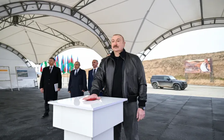 Prezident süxurların partladılması üçün rəmzi düyməni basdı -  Çinə 1,6 milyard manatlıq məhsul ixrac olunacaq