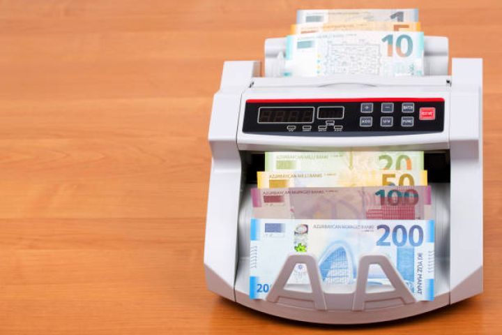 Bu bankda əhalinin depozitləri 655 milyon manatdan çox artıb